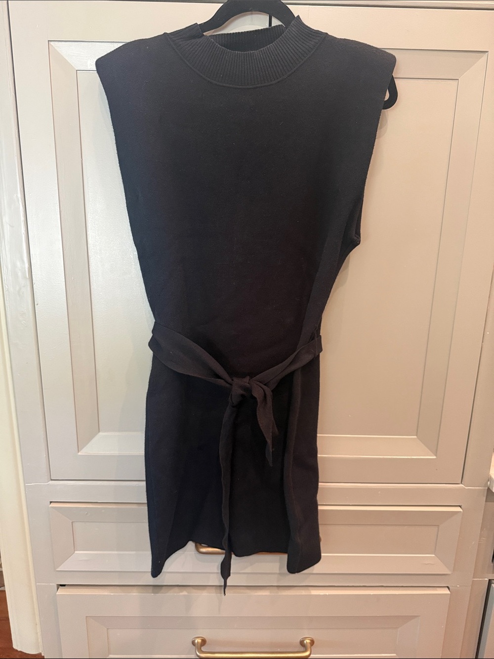 Le Lis Black Sleeveless Knit Tie-Waist Dress Sz L